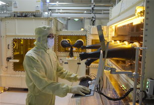 以新材料技術(shù)研發(fā)為引擎，助力綏江縣產(chǎn)業(yè)高質(zhì)量發(fā)展